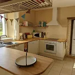 Maison Familiale Avec Grand Jardin Pres Du Perigord - 3 Chambres, Wifi Et Velos Fournis - Fr-1-653-171