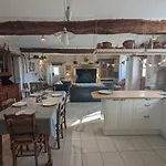 Maison Familiale Avec Grand Jardin Pres Du Perigord - 3 Chambres, Wifi Et Velos Fournis - Fr-1-653-171 *