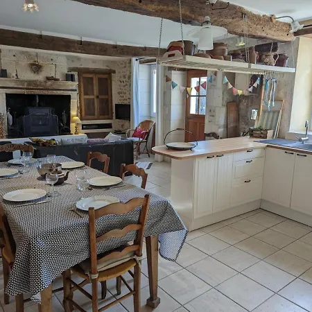 Maison Familiale Avec Grand Jardin Pres Du Perigord - 3 Chambres, Wifi Et Velos Fournis - Fr-1-653-171 Casa de Férias *