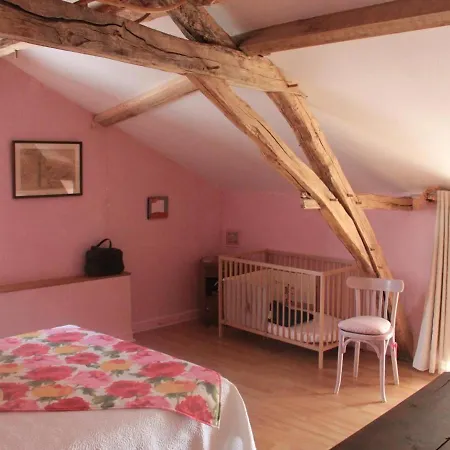 Maison Familiale Avec Grand Jardin Pres Du Perigord - 3 Chambres, Wifi Et Velos Fournis - Fr-1-653-171 *