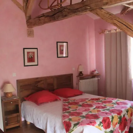 Maison Familiale Avec Grand Jardin Pres Du Perigord - 3 Chambres, Wifi Et Velos Fournis - Fr-1-653-171 Nyaraló Combiers