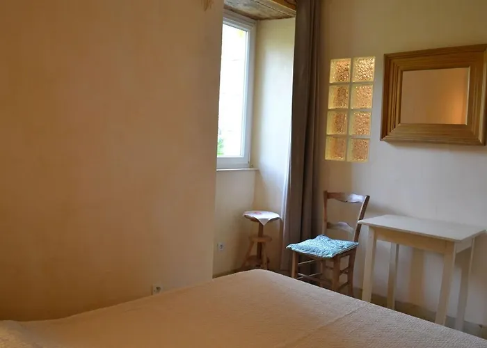 Maison Familiale Avec Grand Jardin Près Du Périgord - 3 Chambres, Wifi Et Vélos Fournis - Fr-1-653-171 * Combiers