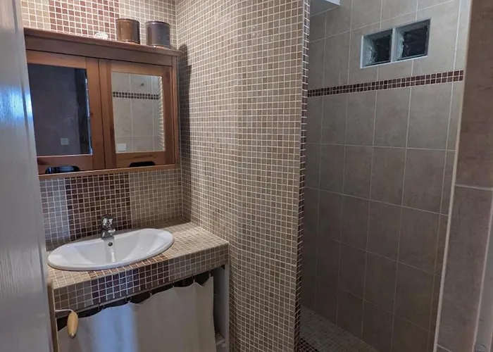 Maison Familiale Avec Grand Jardin Près Du Périgord - 3 Chambres, Wifi Et Vélos Fournis - Fr-1-653-171 Combiers