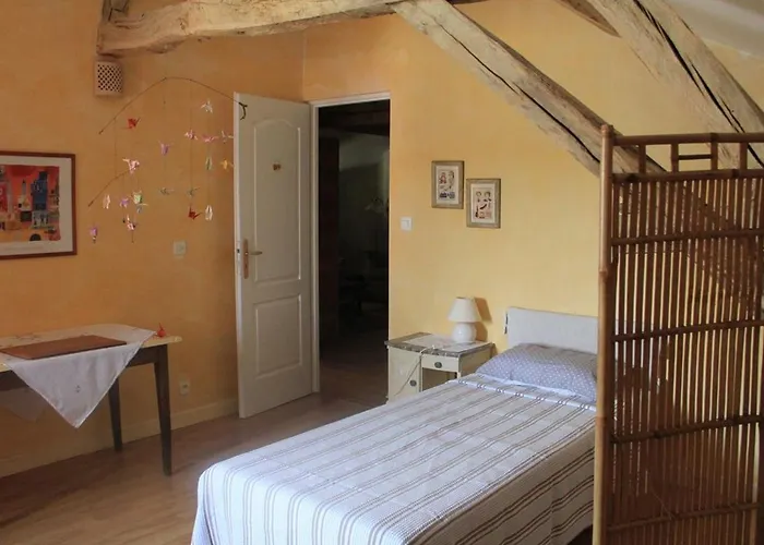 Maison Familiale Avec Grand Jardin Pres Du Perigord - 3 Chambres, Wifi Et Velos Fournis - Fr-1-653-171 * Combiers